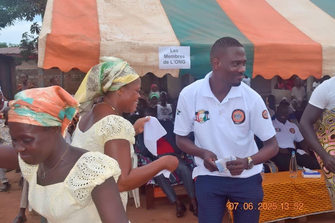 Soutien association Eklo├®oun 56