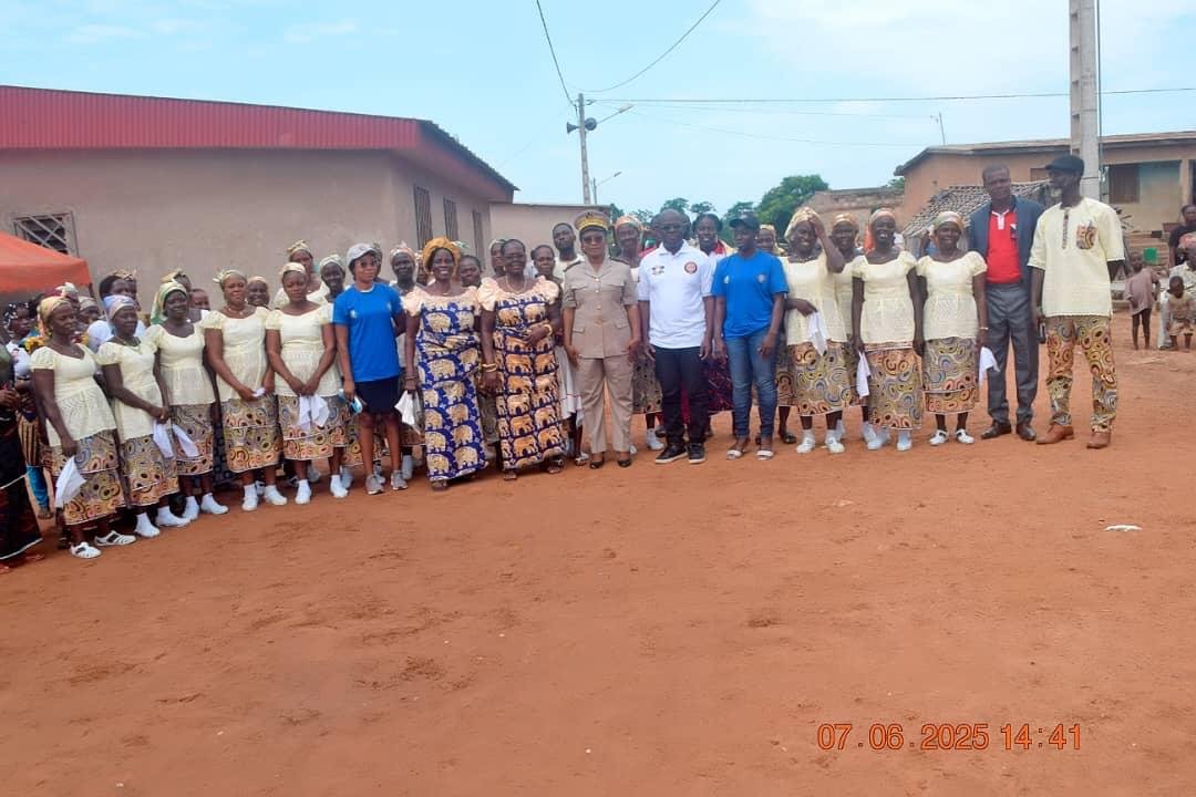 Soutien association Eklo├®oun 82