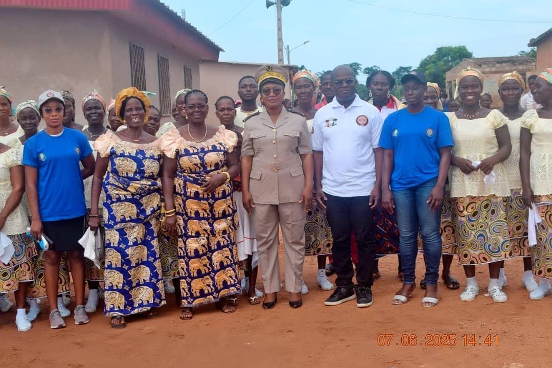 Soutien association Eklo├®oun 84